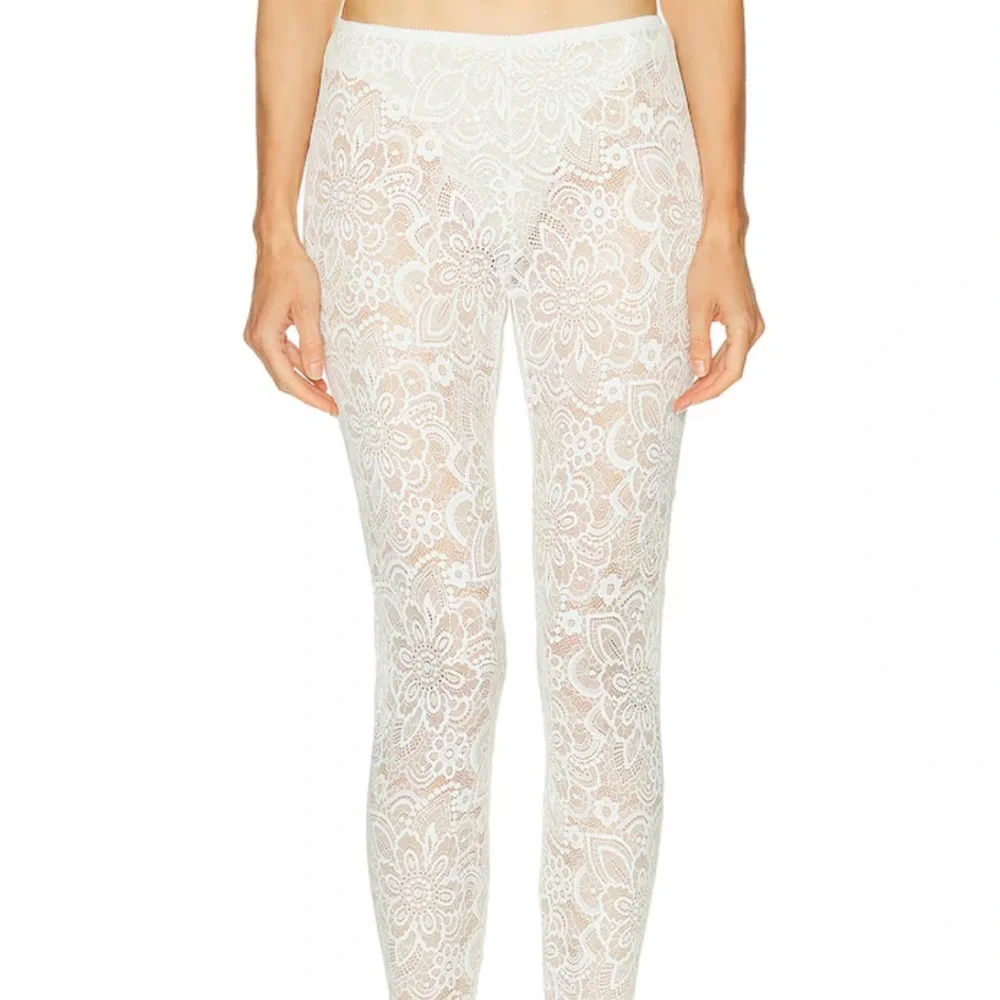 Beaufille Cassia Lace Stockings in White